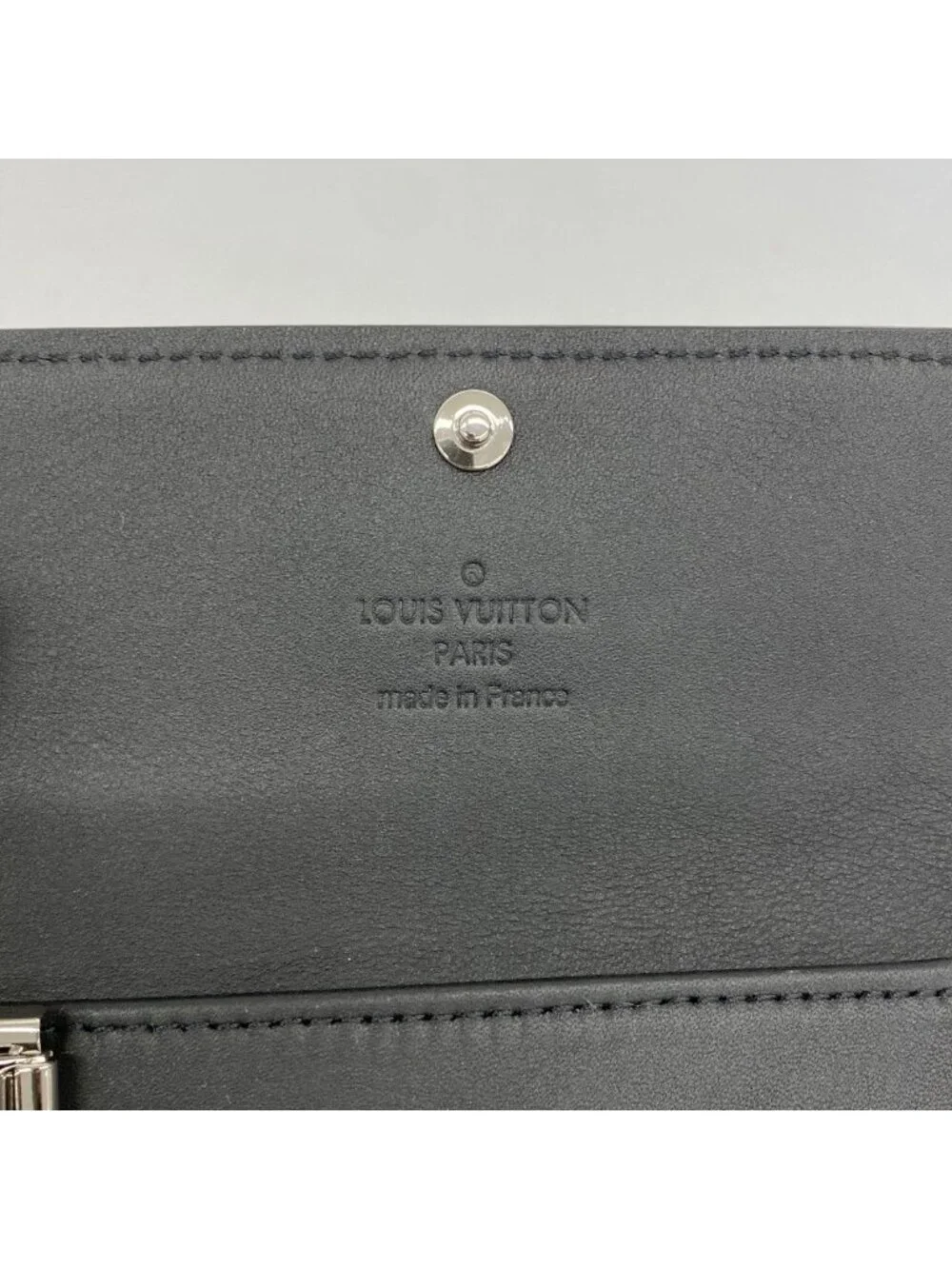 Louis Vuitton Key Case Taurillon Multicles 6 Black Key Holder